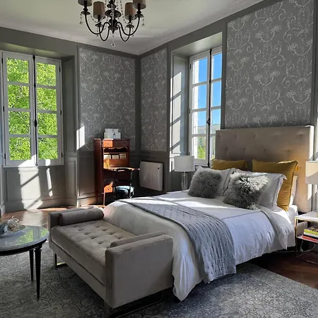 Chateau Forest Bed & Breakfast