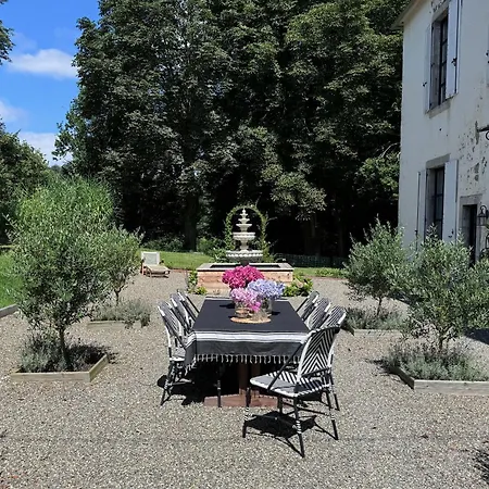 Chateau Forest 3*