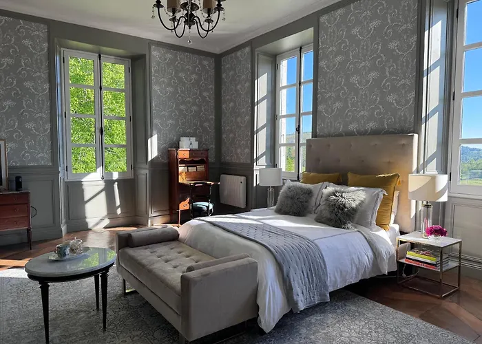 Chateau Forest Bed & Breakfast